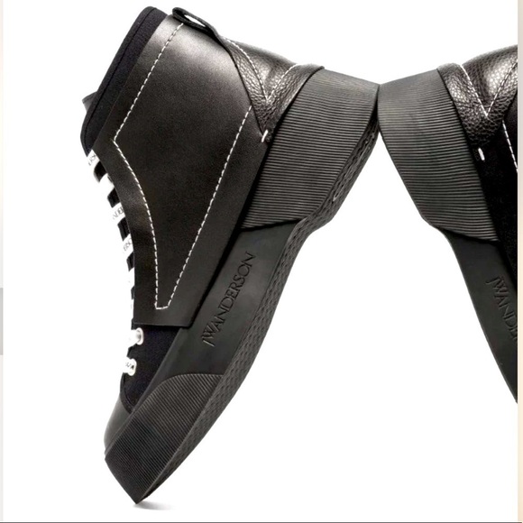 NWT JW ANDERSON Black Vulco Panelled High Top Sneakers chunky womens size 6 - Picture 1 of 12